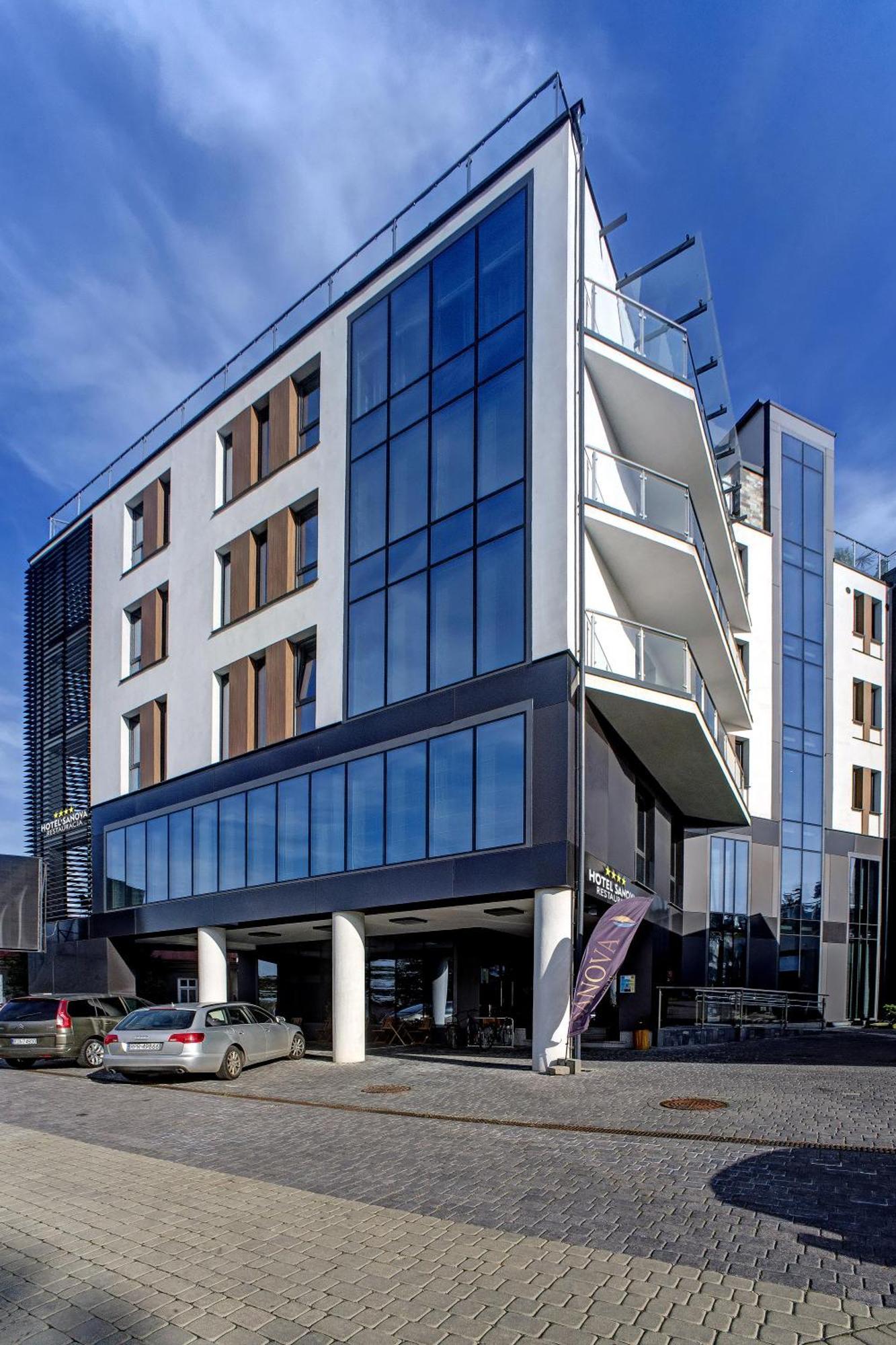 Hotel Sanova Jaroslaw Exterior photo